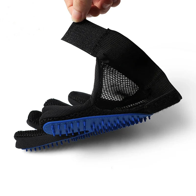 Silicone Grooming Gloves for Dogs & Cats